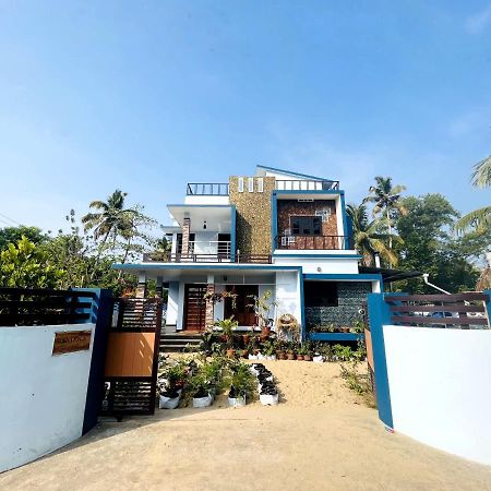 Malhar Marari Homestay Mararikulam Eksteriør billede
