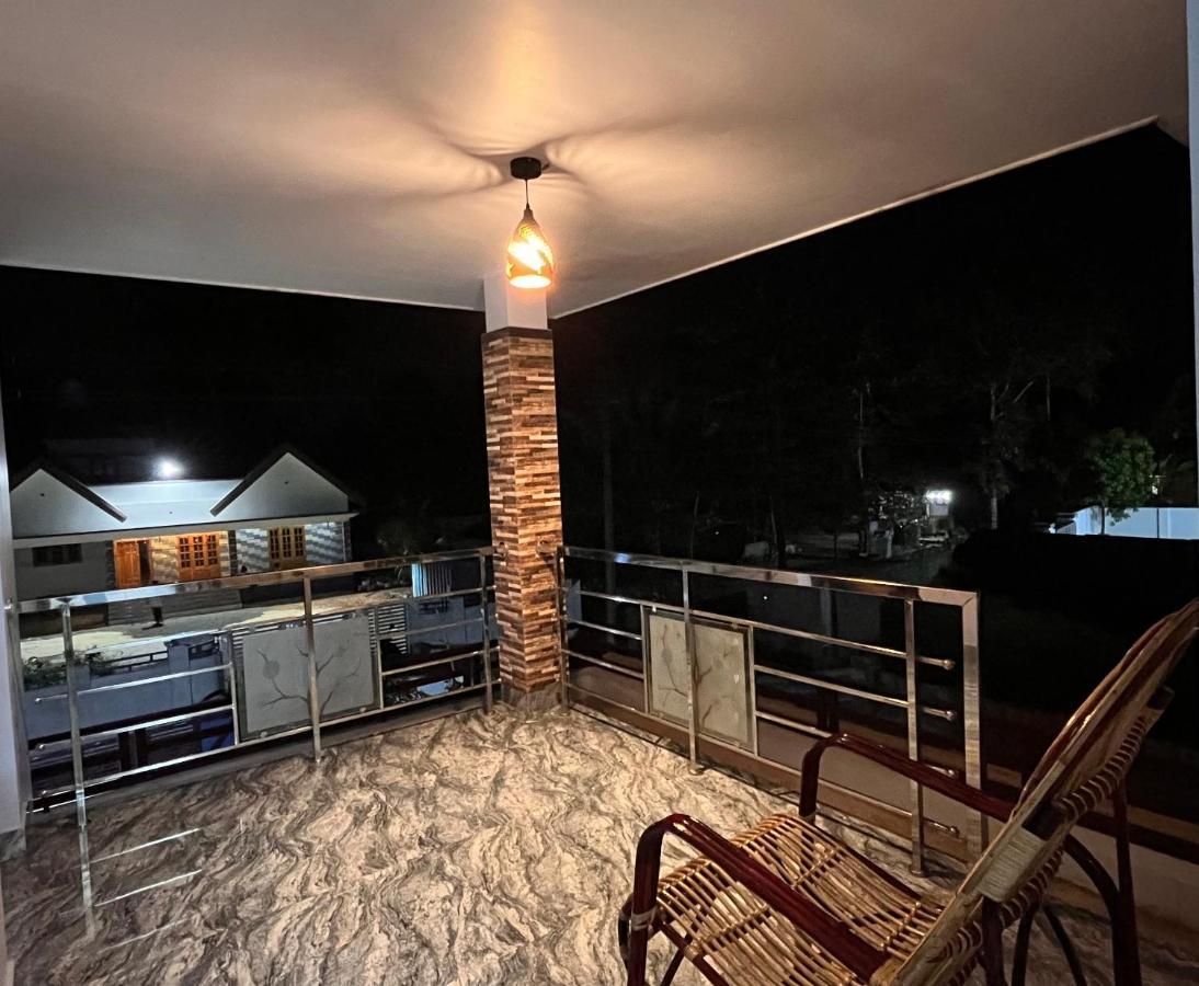 Malhar Marari Homestay Mararikulam Eksteriør billede